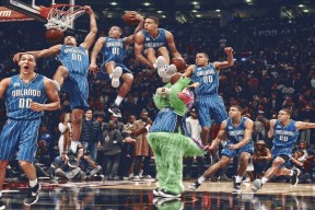 巴黎新援首秀破门，赢得全场掌声，巴黎新援首秀破门,赢得全场掌声